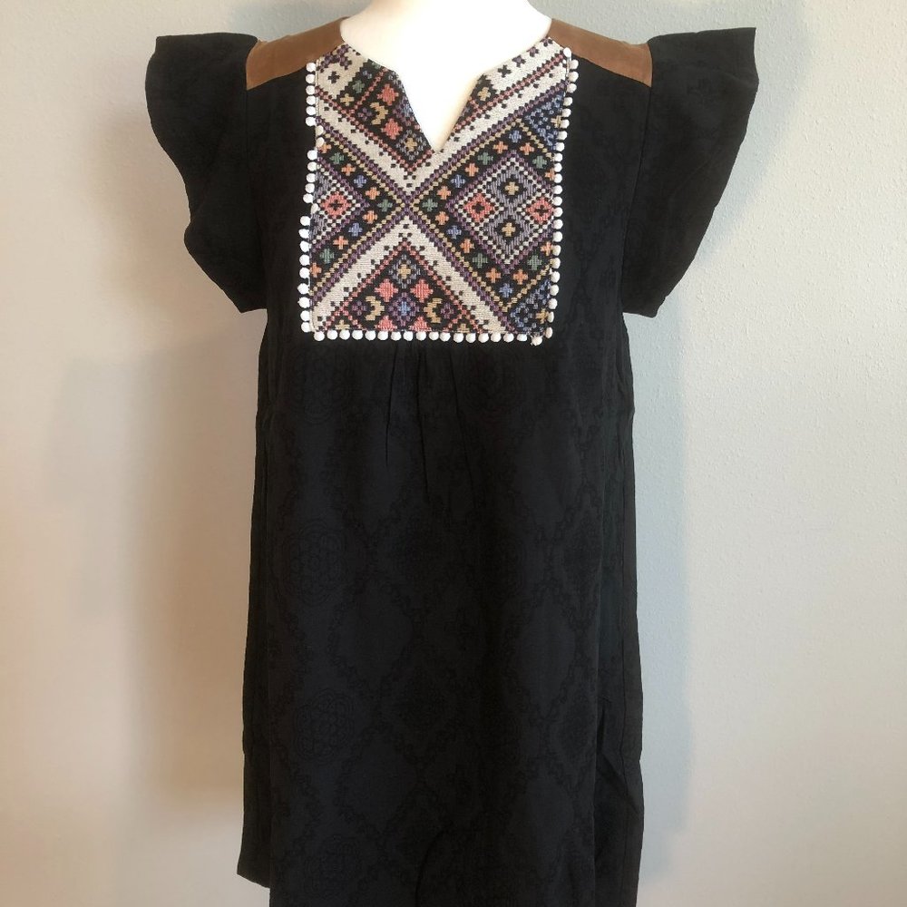 SALE!!!!! NWT THML Flutter Sleeve Jacquard Dress